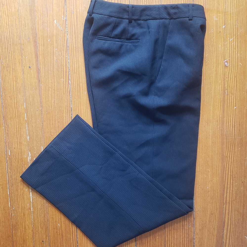 Anne Taylor LOFT Pinstripe career dress pants size 2